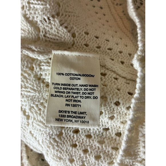 Skye's The Limit Womens Size M Petite Cream Crochet Knit V Neck Long Sleeve - Picture 6 of 6